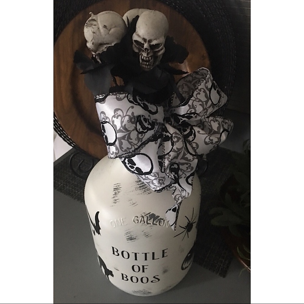 ❌SOLD❌ 🎉HP 8/31👻❤️Handmade Halloween Jug - Picture 2 of 6